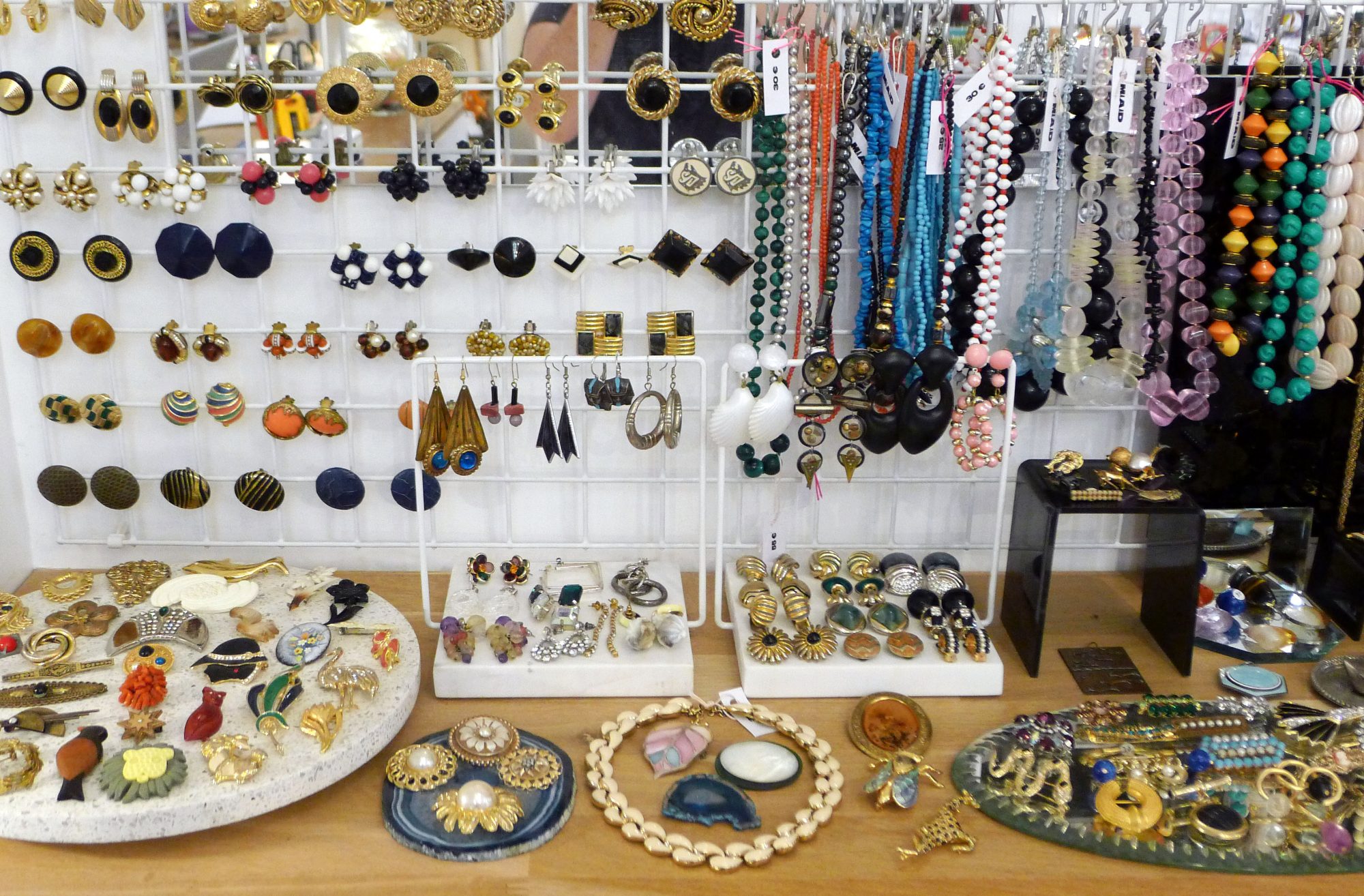 Lot De Bijoux Vintage à Customiser - Cuir Et Laiton, Référence LBB0335, Occasion